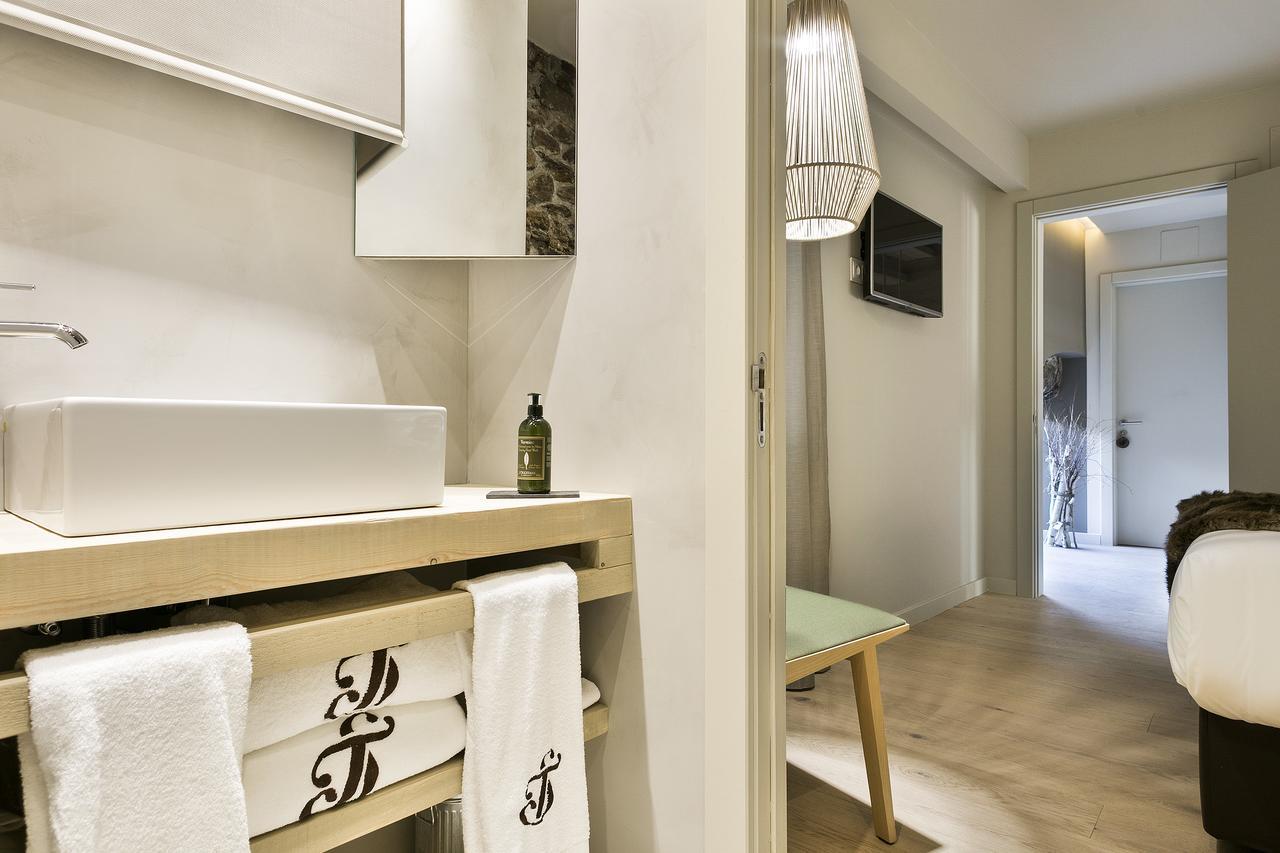 Set Terres - La Villa De Llivia - Adults Only ภายนอก รูปภาพ